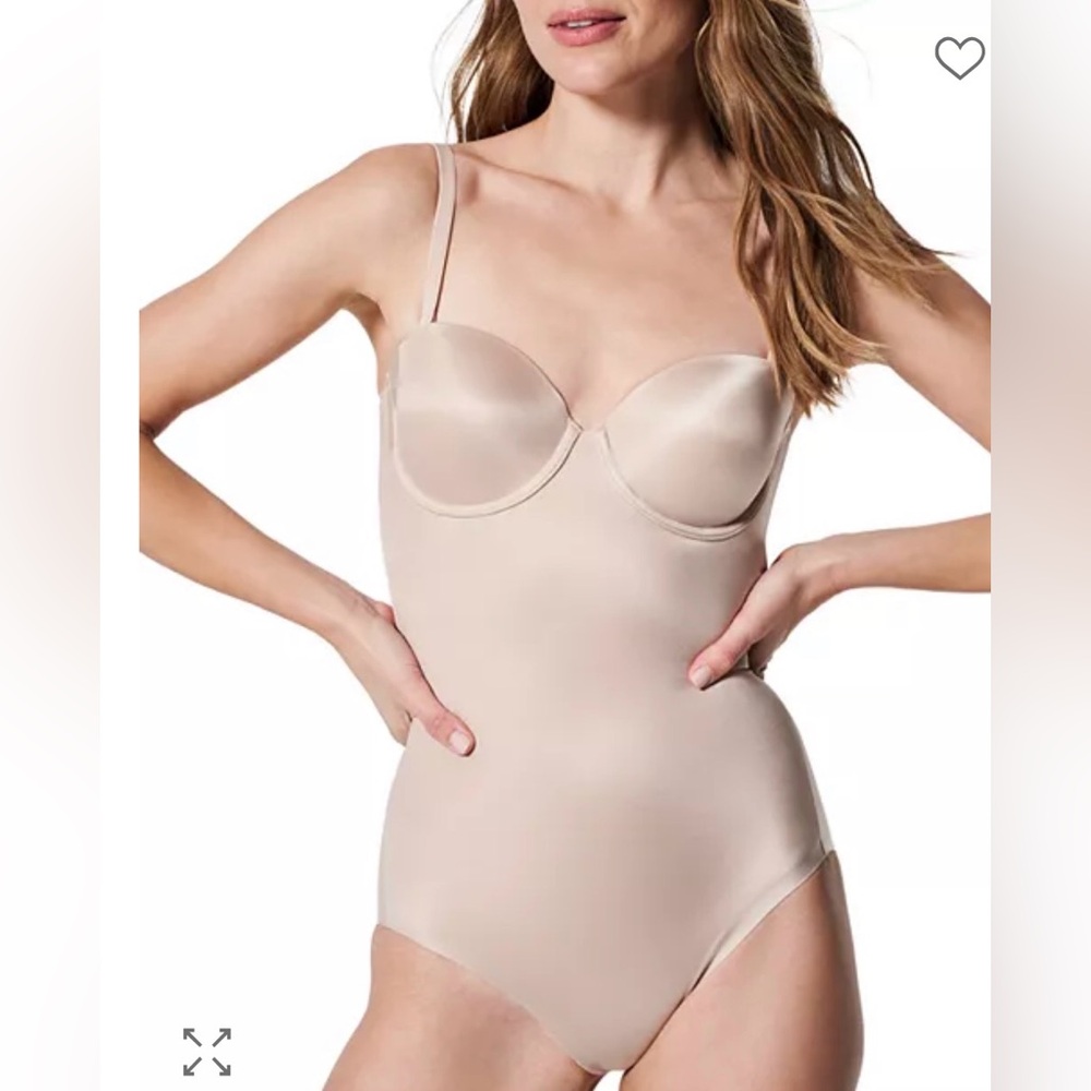 $148 SPANXshape™ Suit Your Fancy Strapless Cupped Brief Bodysuit M champagne